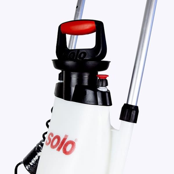 SOLO 453 11 Litre Garden Sprayer Trolley-1 SOLO 453 11 Litre Garden Sprayer Trolley